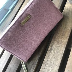 Liz Claiborne wallet